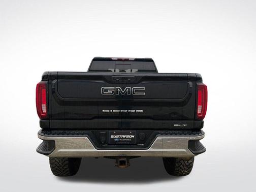2022 GMC Sierra 2500 SLT