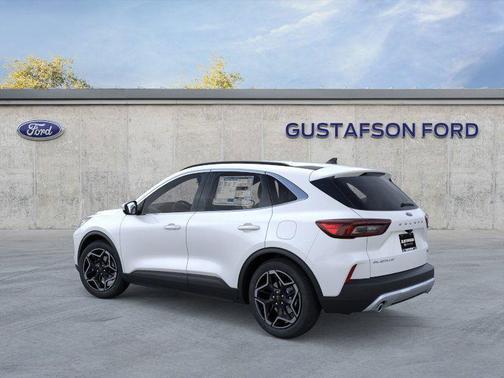 2026 Ford Escape Platinum