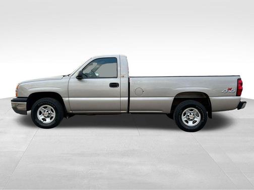 2004 Chevrolet Silverado 1500 Work Truck