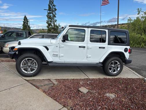 2020 Jeep Wrangler Unlimited Sahara 4X4