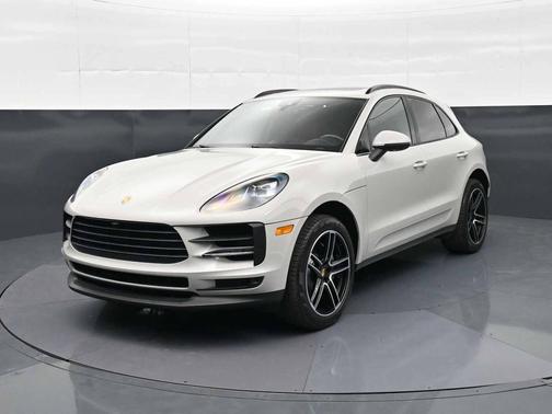 Chalk 2021 Porsche Macan