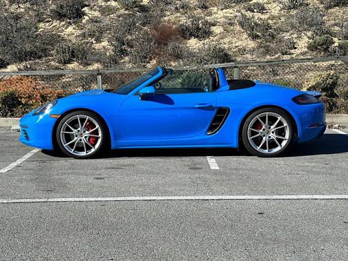 Shark Blue 2024 Porsche 718 Boxster