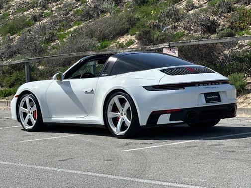 2022 Porsche 911 