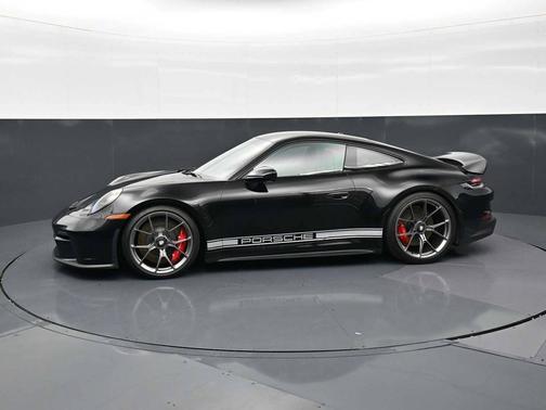 Black 2022 Porsche 911