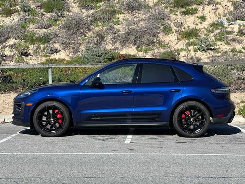 2023 Porsche Macan 