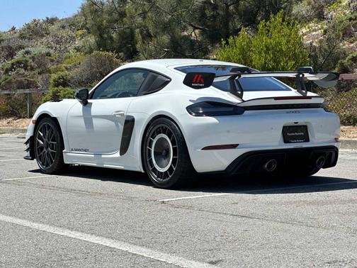 2024 Porsche 718 Cayman 