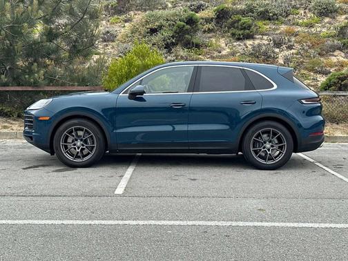 2024 Porsche Cayenne 