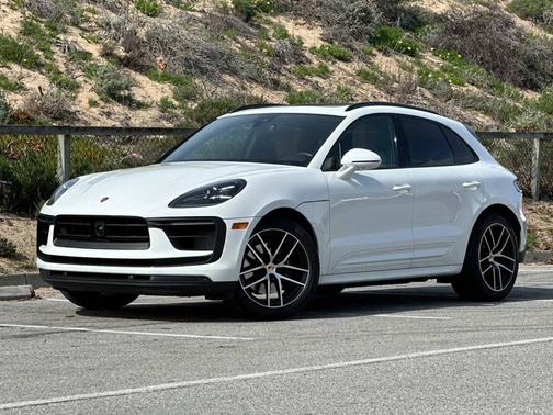 2025 Porsche Macan 