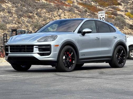 2026 Porsche Cayenne 