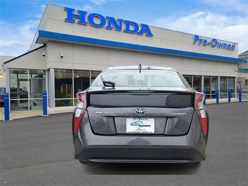 2016 Toyota Prius Four