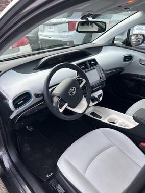 2016 Toyota Prius Four