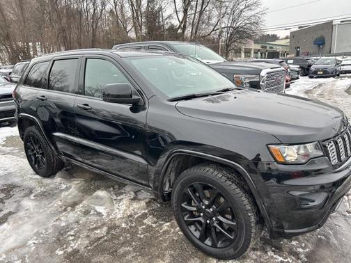 2021 Jeep Grand Cherokee Laredo