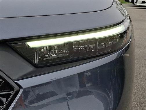 2025 Honda Accord LX 1.5T