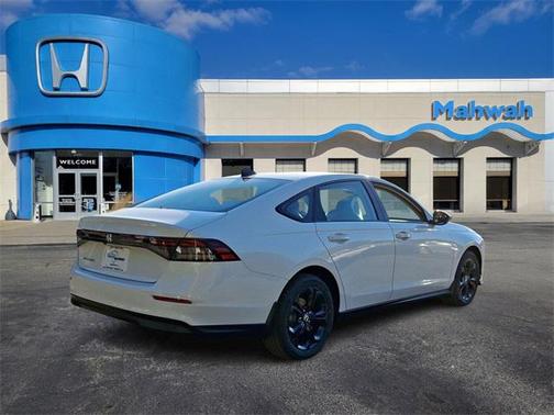 2025 Honda Accord Sport SE 1.5T