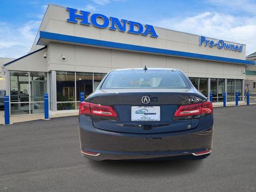 Crystal Black Pearl 2019 Acura TLX Technology