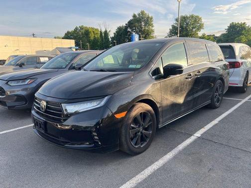 Crystal Black Pearl 2023 Honda Odyssey Sport