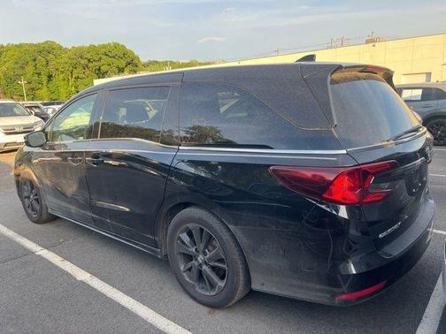 Crystal Black Pearl 2023 Honda Odyssey Sport