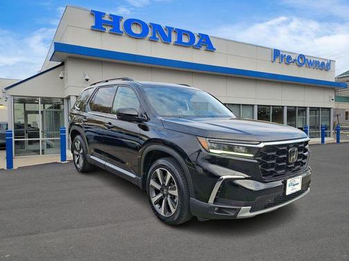 2025 Honda Pilot Touring 8-Passenger