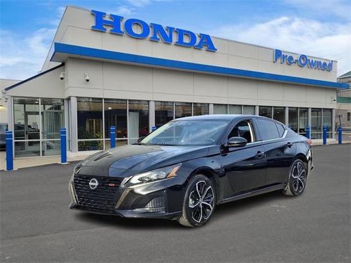 2025 Nissan Altima SR FWD