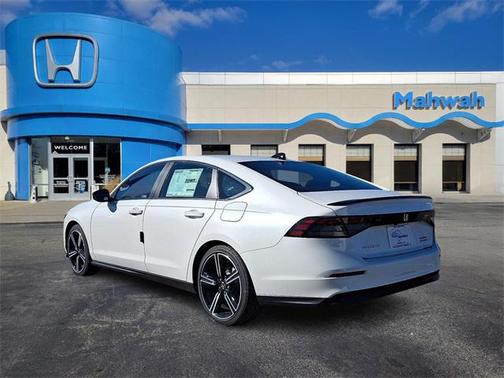 2025 Honda Accord Hybrid Base