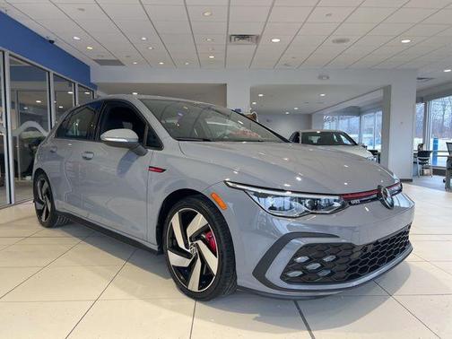 2024 Volkswagen Golf GTI 2.0T S DSG