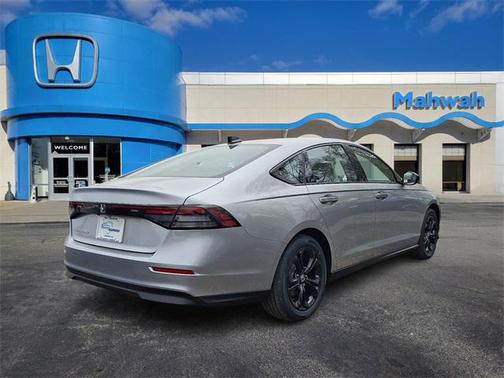 2025 Honda Accord Sport SE 1.5T