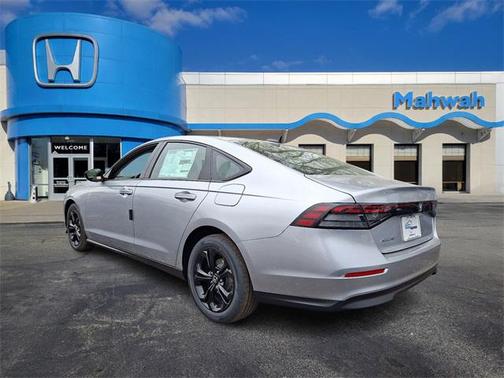 2025 Honda Accord Sport SE 1.5T