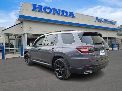 2025 Honda Pilot Black Edition