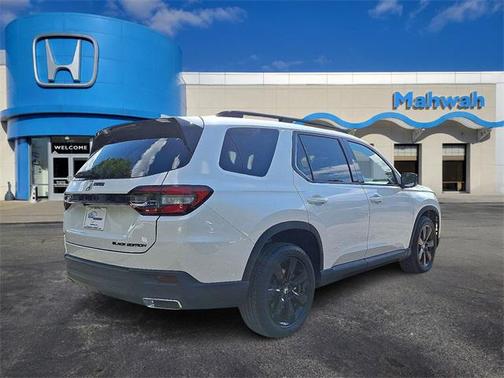 2025 Honda Pilot Black Edition