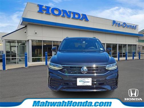 2022 Volkswagen Tiguan 2.0T SE R-Line Black 4MOTION