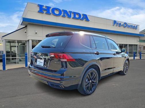 2022 Volkswagen Tiguan 2.0T SE R-Line Black 4MOTION