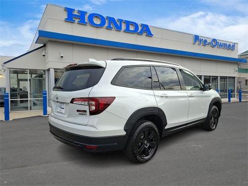 2022 Honda Pilot AWD TrailSport