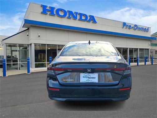 2025 Honda Accord LX 1.5T