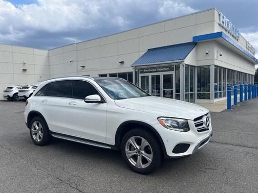 2018 Mercedes-Benz GLC 300 4MATIC