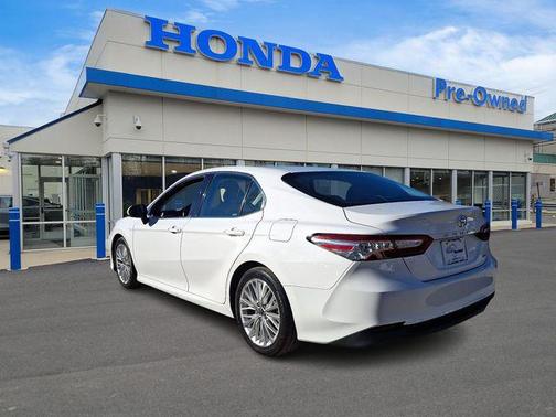 2018 Toyota Camry XLE