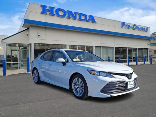 2018 Toyota Camry XLE