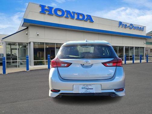 2018 Toyota Corolla iM Base