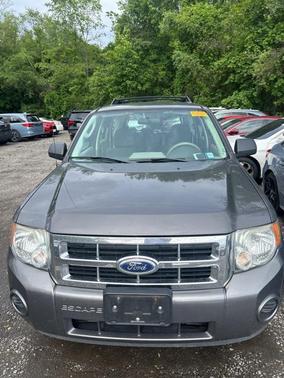 2011 Ford Escape XLS