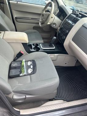 2011 Ford Escape XLS