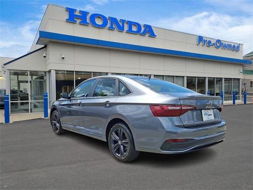 2022 Volkswagen Jetta 1.5T SE