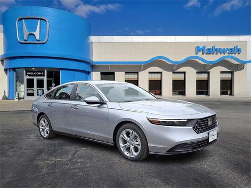 2025 Honda Accord LX 1.5T