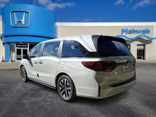 Platinum White Pearl 2026 Honda Odyssey EX-L