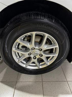 Bright White Clearcoat 2022 Chrysler Pacifica Touring L