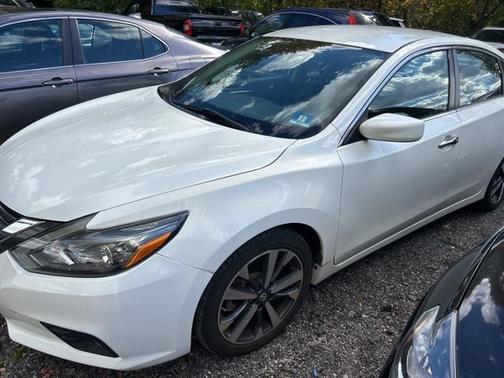 2016 Nissan Altima 2.5 SR