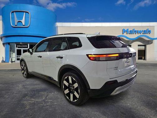 Snowfall Pearl 2026 Honda Prologue Elite
