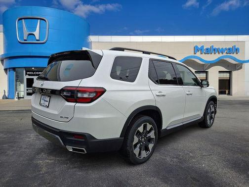 Platinum White Pearl 2026 Honda Pilot Elite