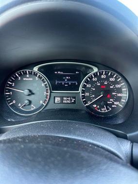 Pearl White Metallic 2013 Nissan Altima 2.5 SL