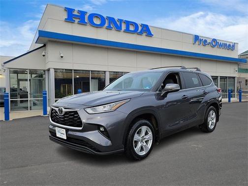 2020 Toyota Highlander LE