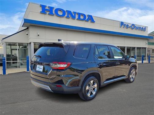2023 Honda Pilot 2WD EX-L 8 Passenger