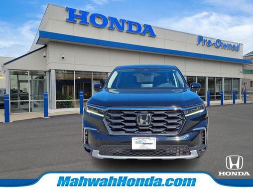 2023 Honda Pilot 2WD EX-L 8 Passenger